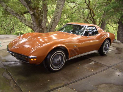 1972 chevrolet corvette base convertible 2-door 5.7l