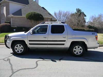 06 ridgeline rts 4wd motorcylce haul pkg dual tv/dvd backup sensors automatic