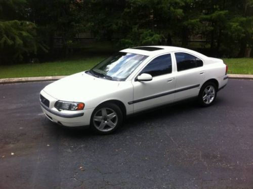 2002 volvo s60 2.4t sedan 4-door 2.4l