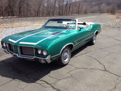 1972 oldsmobile 442 convertible new top,carpet. transmission just rebuilt!