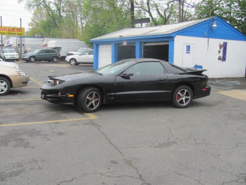 2000 Pontiac Firebird Trans Am Coupe 2-Door 5.7L, image 4