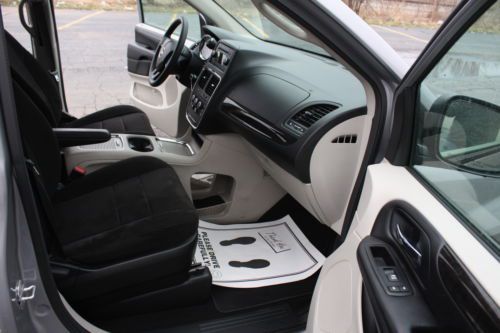 13 Dodge Grand Caravan Handicap Accessible Wheelchair Van Rear Ramp We Finance, image 47