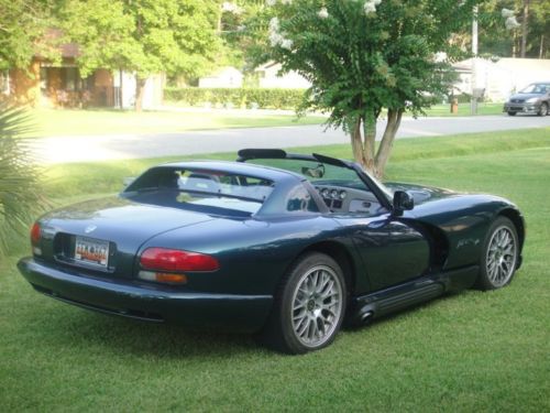 1995 dodge viper base convertible 2-door 8.0l