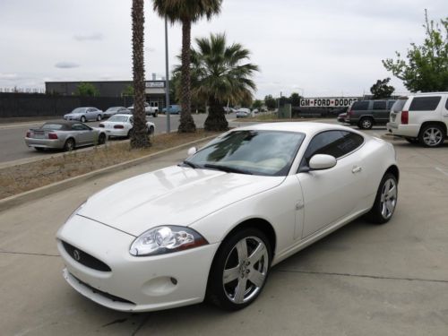 2009 jaguar xk damaged rebuildable salvage low reserve 09 !