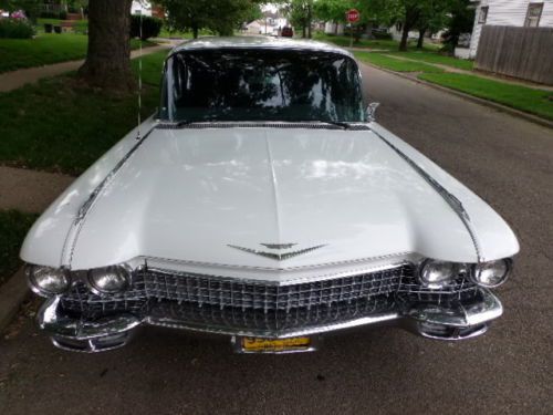 1960 Cadillac Model 6723 Fleetwood Limo Style 1 of 718 Good Running Driving Car, image 4