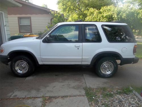 Ford explorer sport 1996 white blown head gasket some new parts 133,000 miles