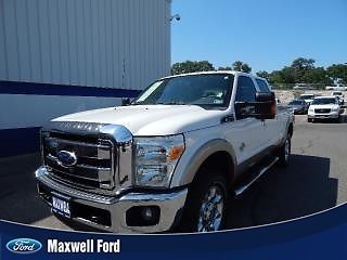 11 f250 crew cab lariat fx4, diesel, auto, leather, sunroof, navi, clean 1 owner