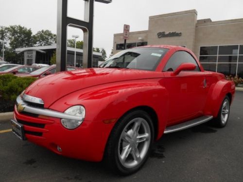 2004 chevrolet ssr base convertible 2-door 5.3l