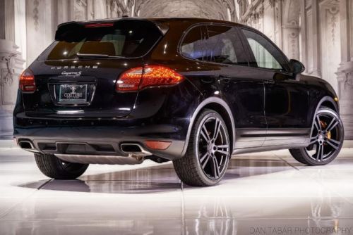 2011 porsche cayenne s sport utility 4-door 4.8l