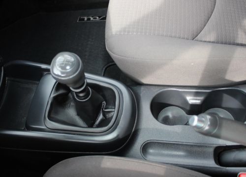 1.6L I4 6-Speed Manual Power Locks CD MP3 Aux SiriusXM Steel Wheels Air Bags, image 17