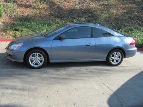 Imaculate 2007 honda accord ex-l coupe w/ leather, moon roof very low miles