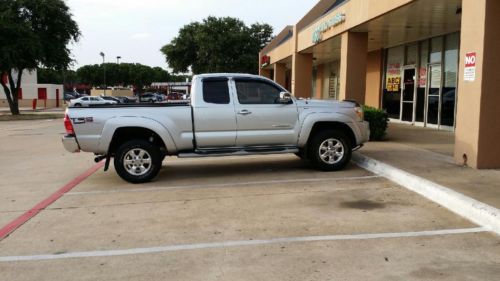 2006 toyota tacoma pre runner crew cab pickup 4-door 2.7l