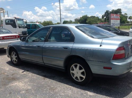 1994 honda accord ex sedan 4-door 2.2l