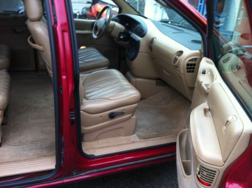 1997 Dodge Grand Caravan ES Mini Passenger Van 4-Door 3.8L, image 6