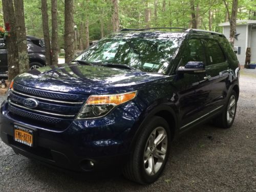 2011 ford explorer limited edition 4wd - pristine condition