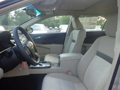 2014 toyota camry le