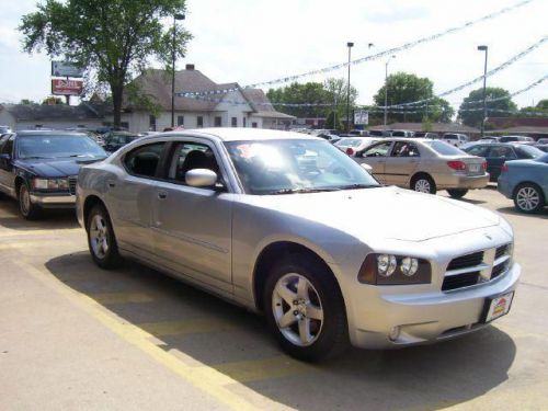 2010 dodge charger sxt