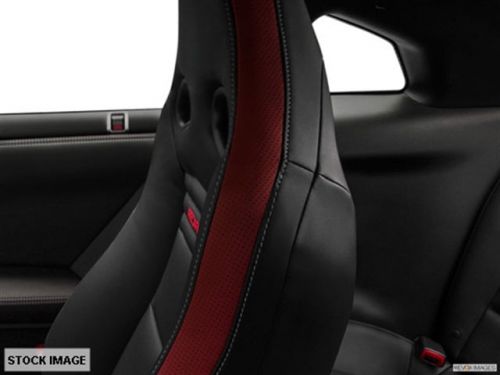 2015 Nissan GT-R Premium, US $103,650.00, image 2