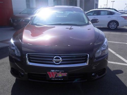 2014 nissan maxima sv