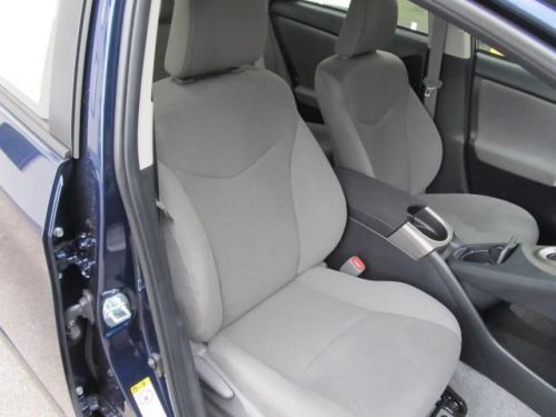 2014 toyota prius three