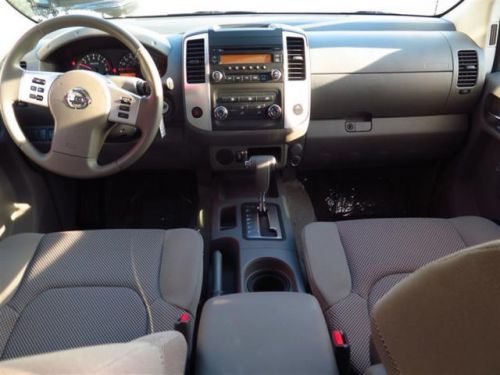 2014 nissan frontier s