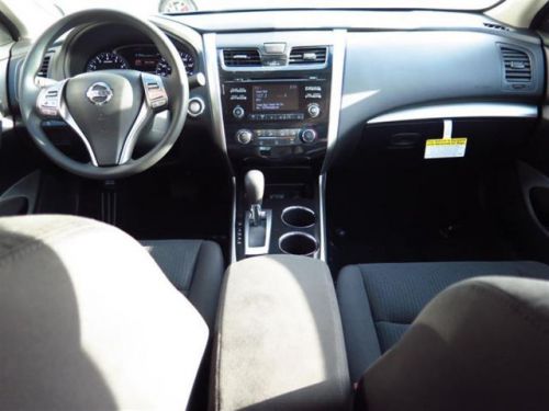 2014 Nissan Altima 2.5 S, US $20,229.00, image 2