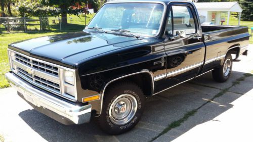 1985 chevrolet c-10 scottsdale truck rwd 4.3 liter