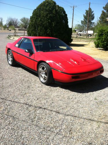 Pontiac fiero coupe with v8