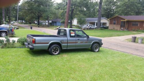 1990 mazda b2200 le-5 extended cab pickup 2-door 2.2l