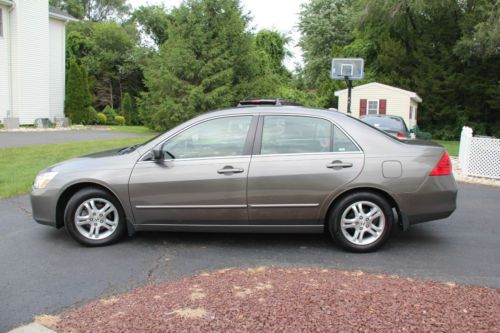 2007 honda accord exl sedan 4-door 2.4l - one owner - priced to sell !