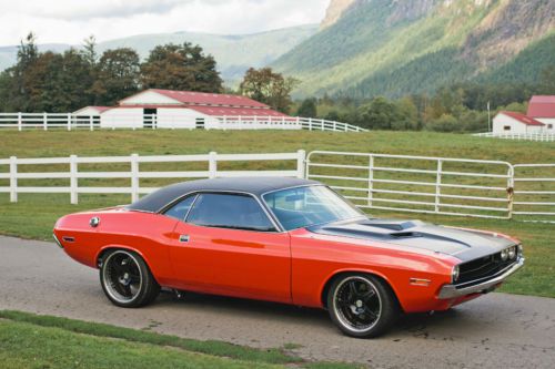 1970 dodge challenger custom restomod beautiful!! keith black 610 hp