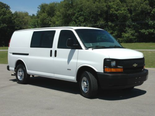 2009 chevy express cargo / service van / 6.6l diesel / duramax