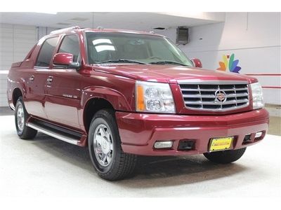 We finance awd clean one owner only 45k miles like new towing nav heated seats