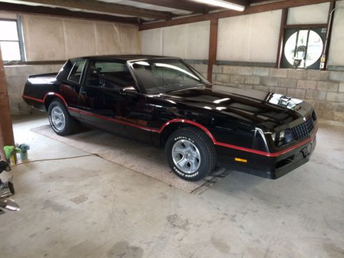 18,000 mile 1986 monte carlo ss like new