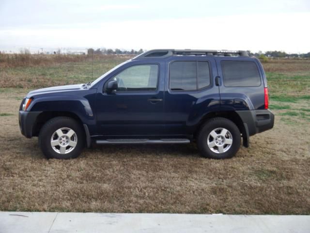 Nissan xterra s sport utility 4-door