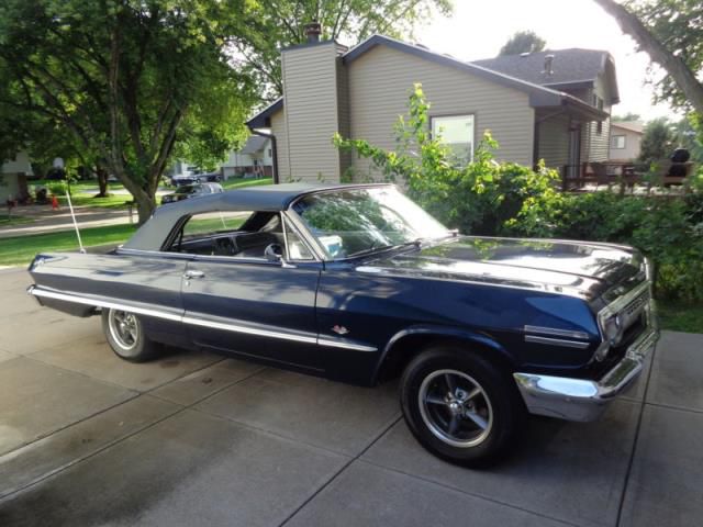 Chevrolet: impala convertable