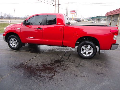 2012 toyota tundra base crew cab pickup 4-door 5.7l