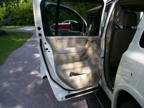 2004 Infiniti QX56 Base Sport Utility 4-Door 5.6L, US $14,500.00, image 9