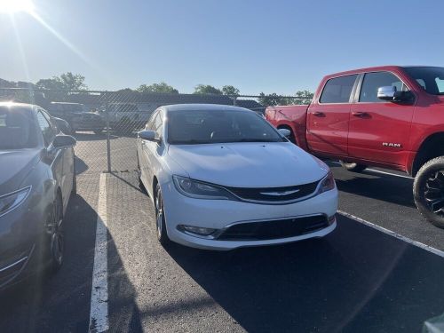 2015 chrysler 200 series c