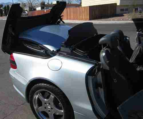 2004 Mercedes-Benz SL55 AMG Base Convertible 2-Door 5.5L, image 18
