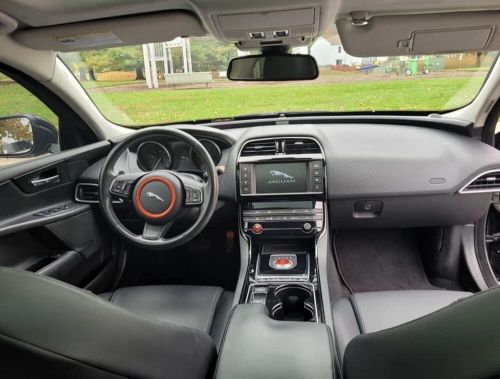 2017 jaguar xe