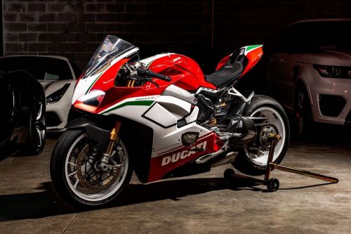 2018 ducati panigale v4 speciale never tracked, freshly serviced