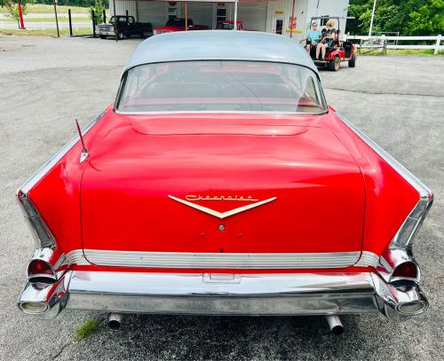 1957 chevrolet bel air/150/210 hard top