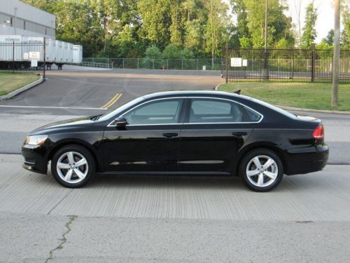 2012 volkswagen passat 4dr sedan 2.5l manual se