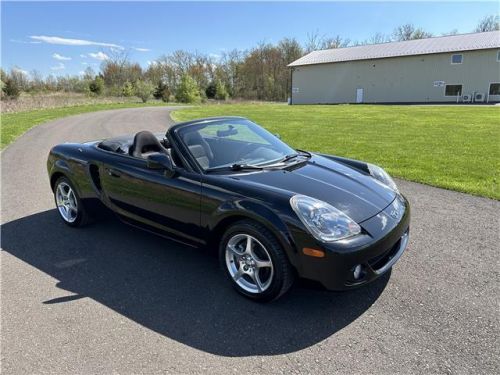 2005 toyota mr2 2dr conv manual (natl)