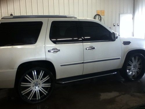 2007 cadillac escalade 28" asanti rims