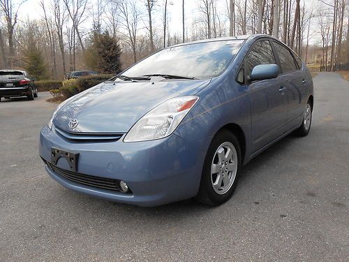 2005 toyota prius base hatchback 4-door 1.5l~~no reserve~~mint condition