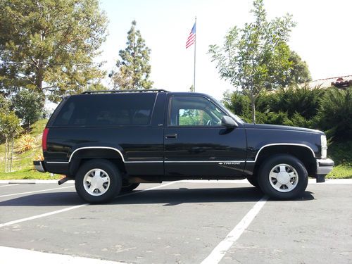 1999 chevrolet tahoe lt sport utility 2-door 5.7l