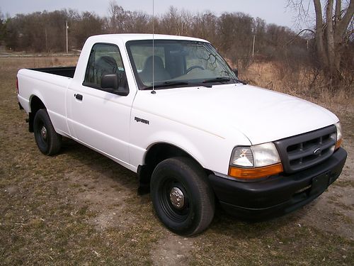 1999 ford ranger xlt standard cab pickup 2-door 2.5l