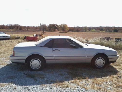 Silver roadster in good condition